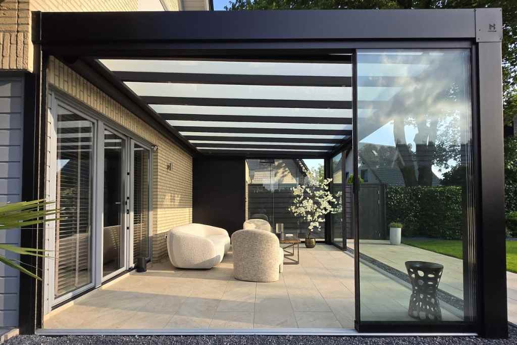 zijkant cube veranda