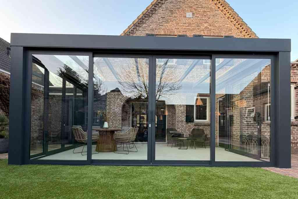 Cubeline veranda vlak dak met schuifpui